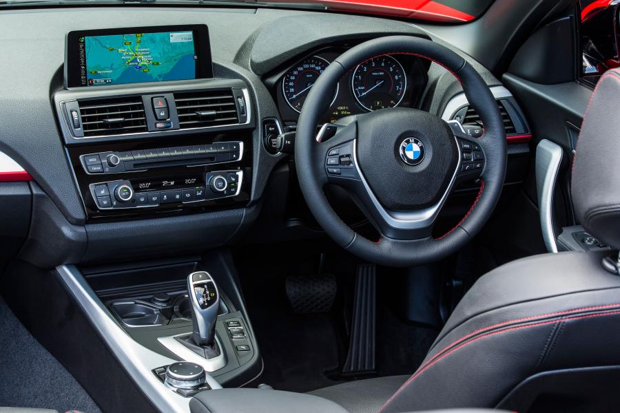  BMW 228i Convertible Sport Line 2015 года  (AU) (фото 11 из 13)